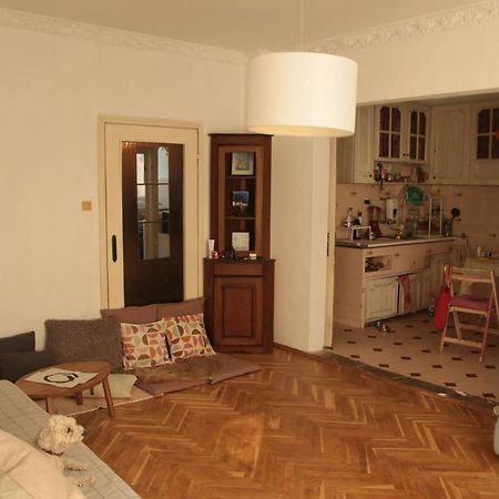 Elie'S Home Varna Extérieur photo